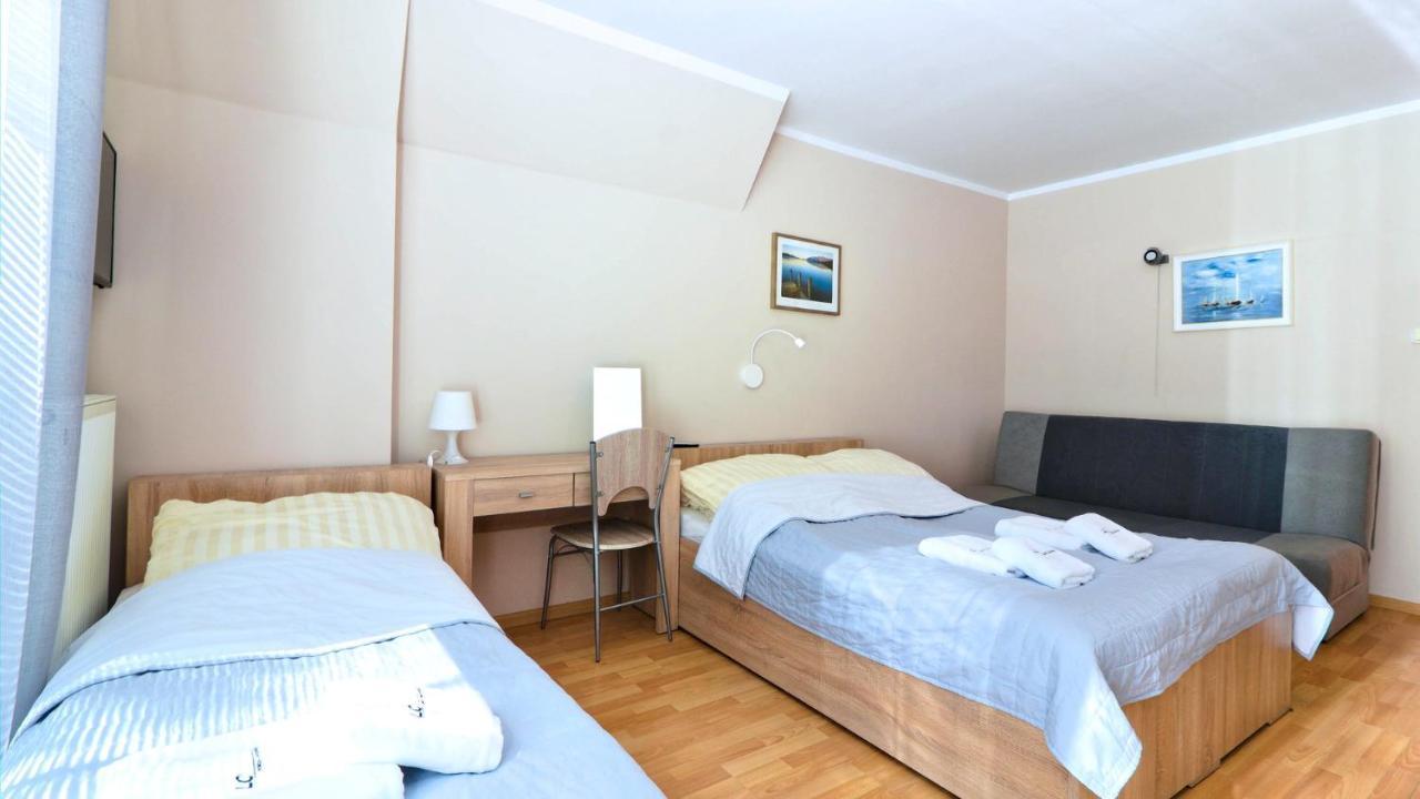 Lc Pokoje & Apartamenty Pobierowo Exterior foto