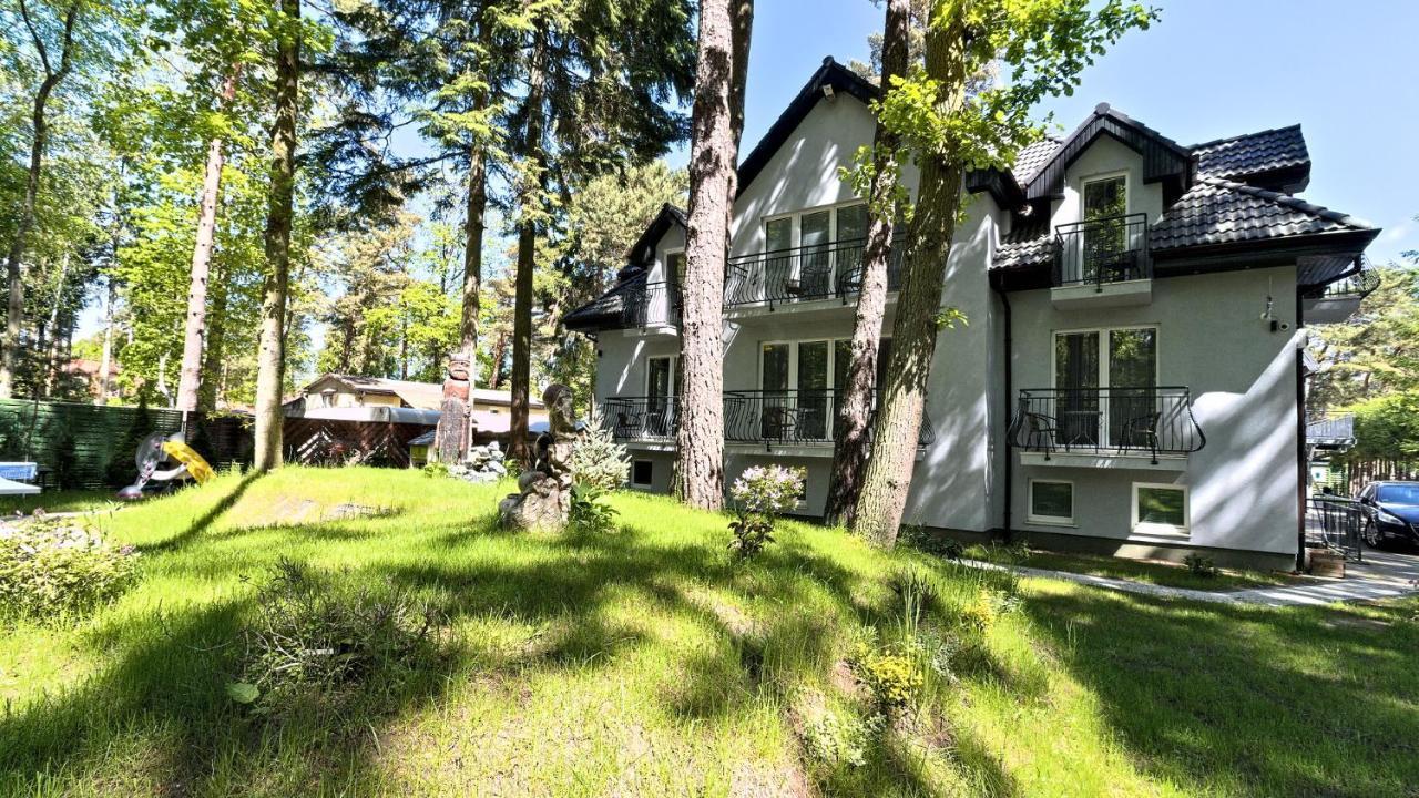Lc Pokoje & Apartamenty Pobierowo Exterior foto