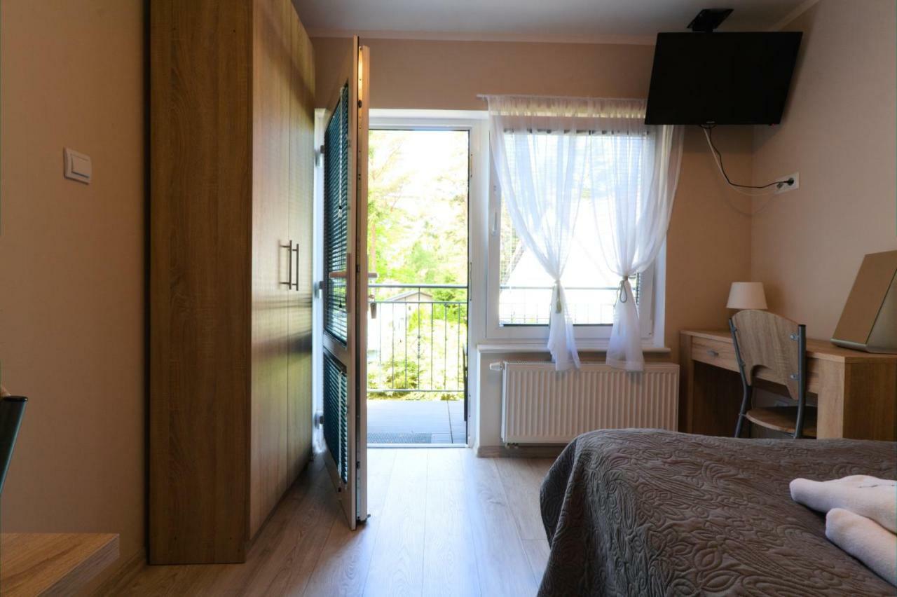 Lc Pokoje & Apartamenty Pobierowo Exterior foto
